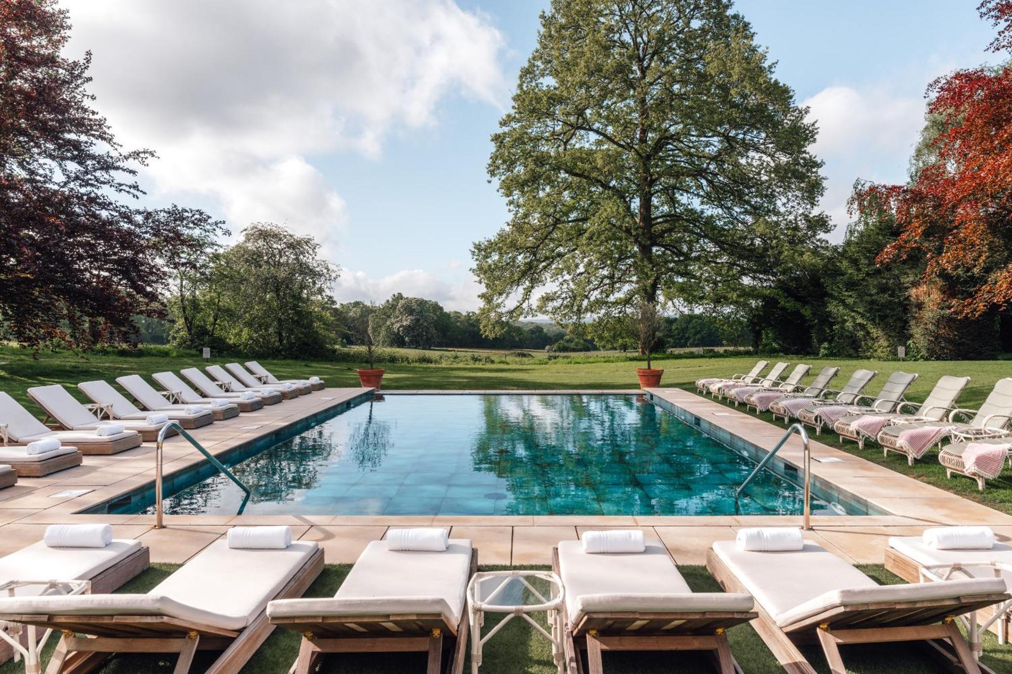 The Retreat, Elcot Park Hotel 4*