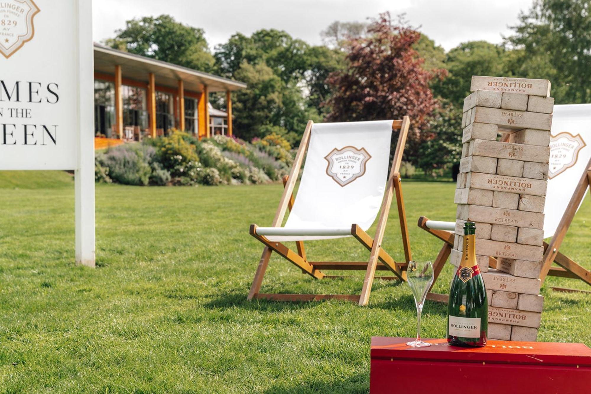 The Retreat, Elcot Park Hotel 4*