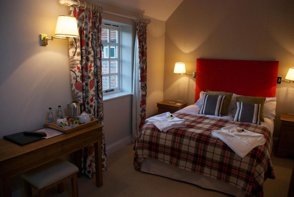 The White Hart 3* Newbury (Berkshire)