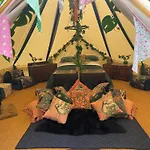 Hollington Park Glamping