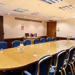 Hilton Newbury Centre