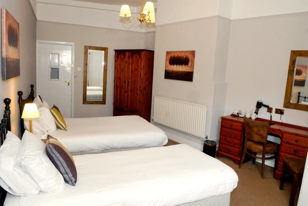 Hotel Bacon Arms,