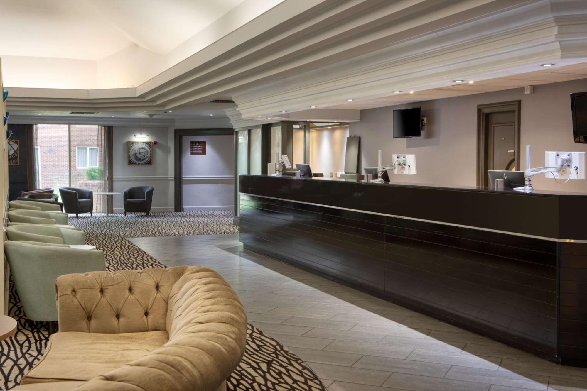 Orida 4* Newbury (Berkshire)