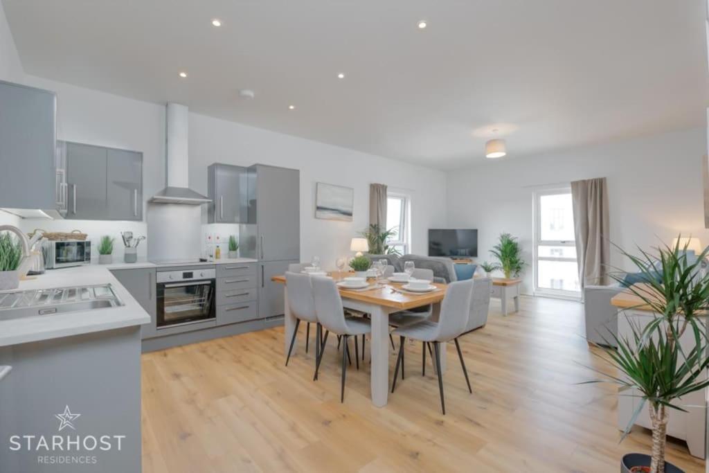 Apartment Starhost Residences - Spacious 2-bed In Newbury Newbury (Berkshire)