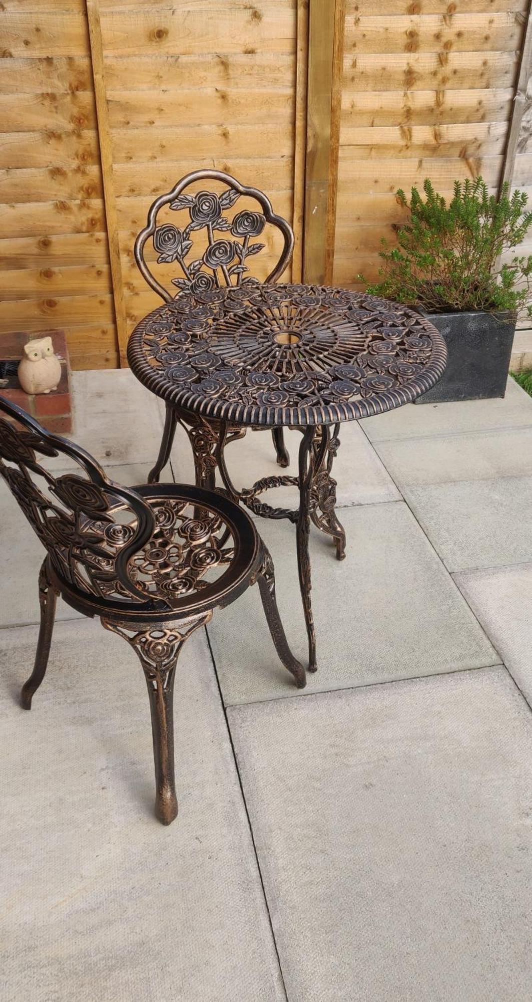 At 160 London Road Newbury (Berkshire)