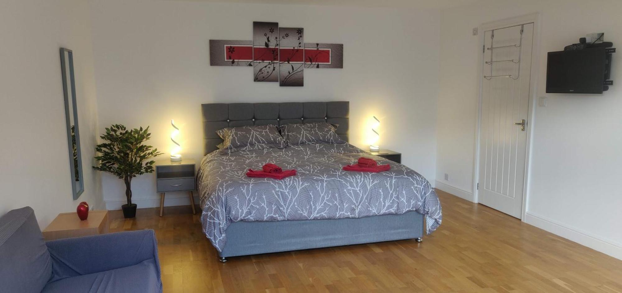 At 160 London Road *