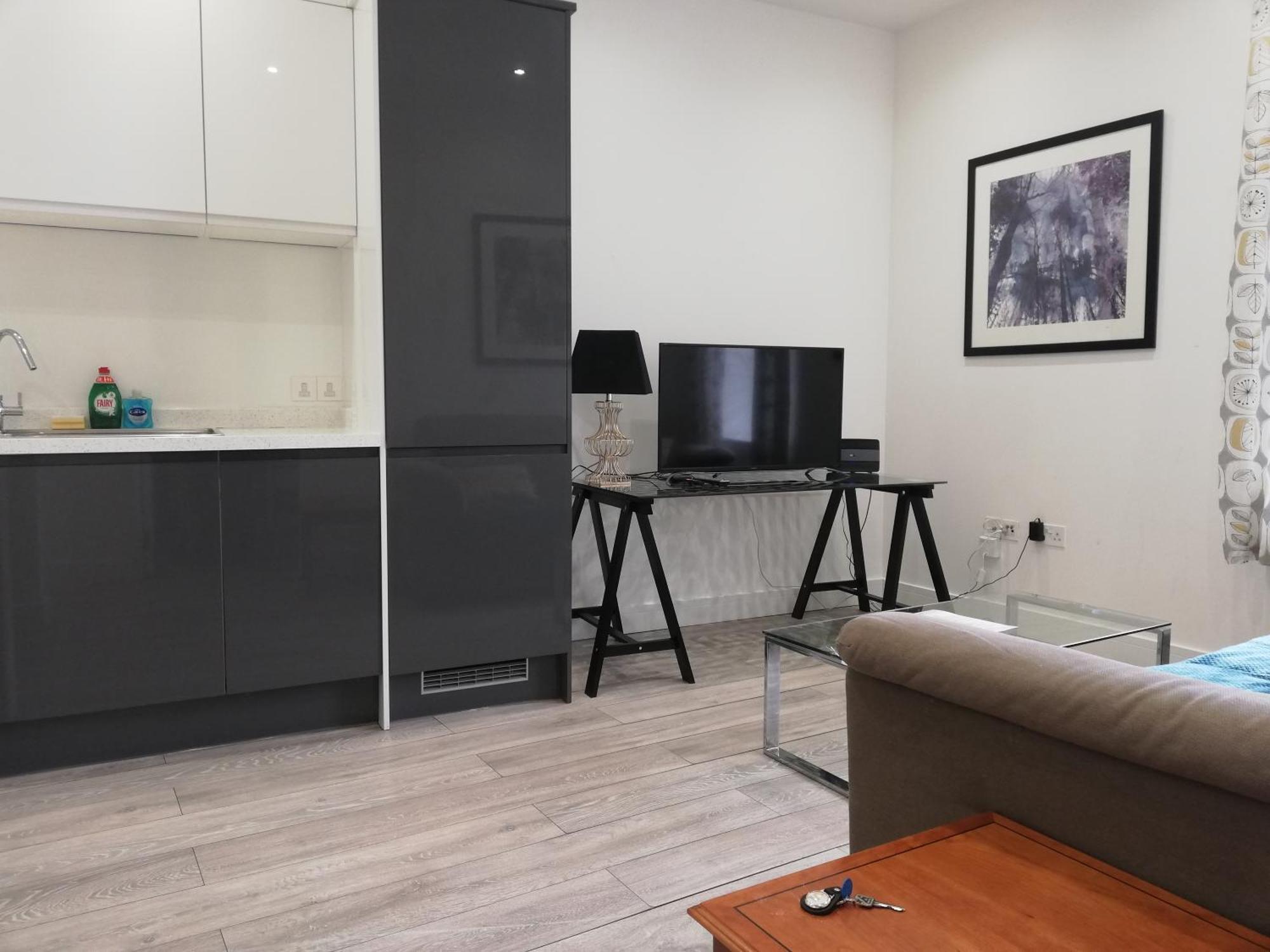 Apartment Convenient 1 Bed In The Centre Of Newbury *