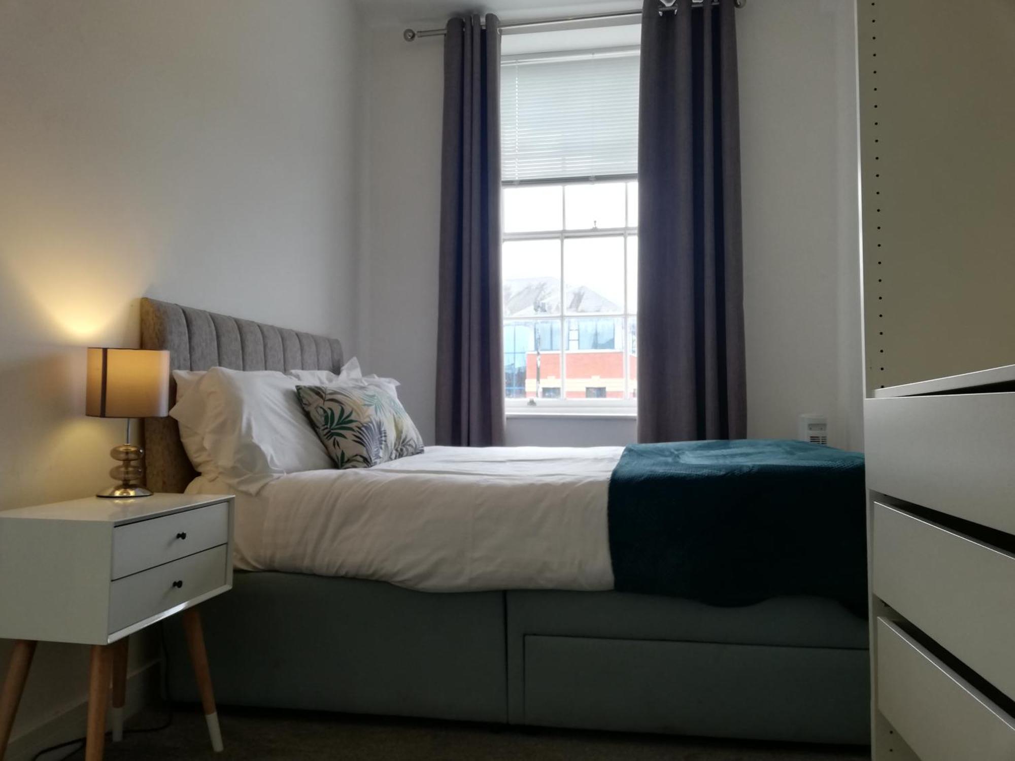 Convenient 1 Bed In The Centre Of Newbury *
