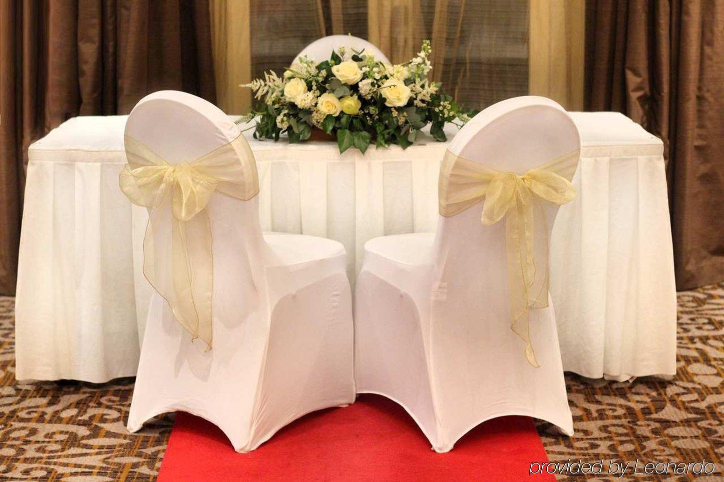 Hilton Centre 4*
