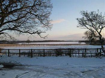 Hotel Bow River House 4*