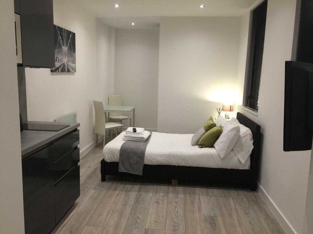 Redbrick Serviced Sherwood House Apartment