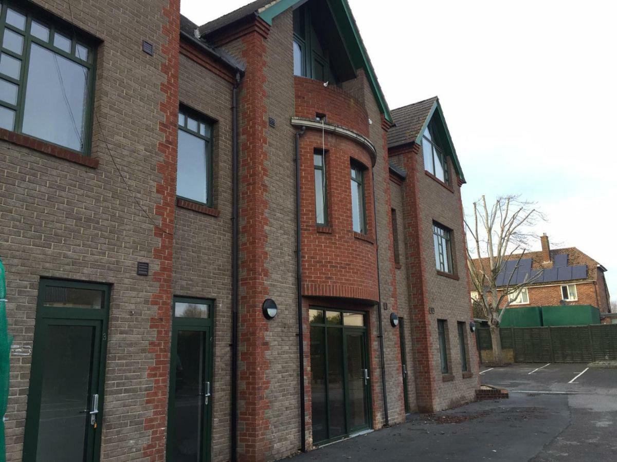 Redbrick Serviced Sherwood House *