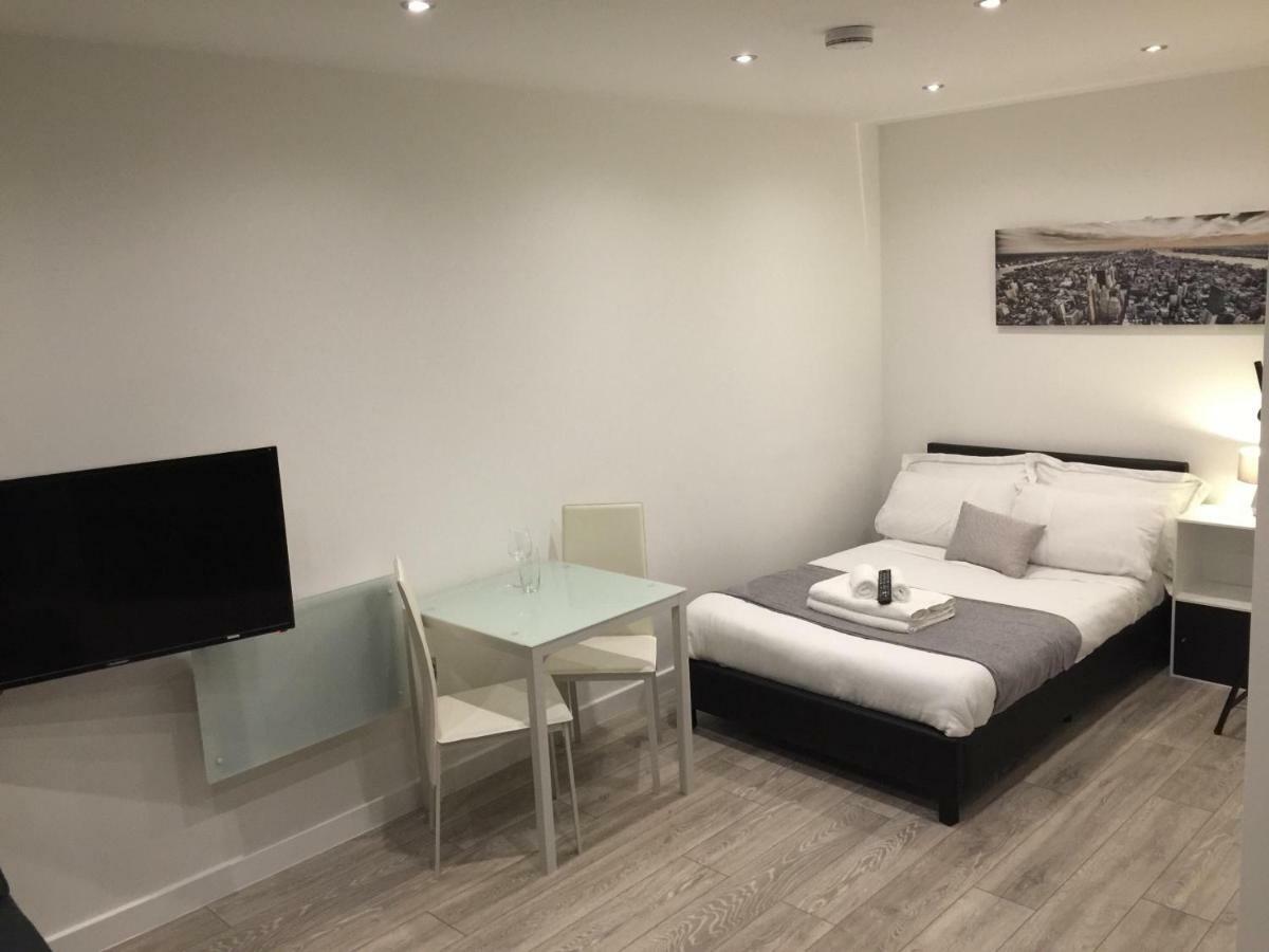 Redbrick Serviced Sherwood House