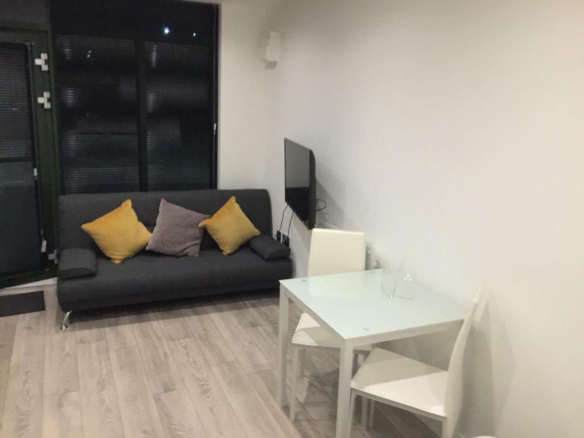 Apartment Redbrick Serviced Sherwood House