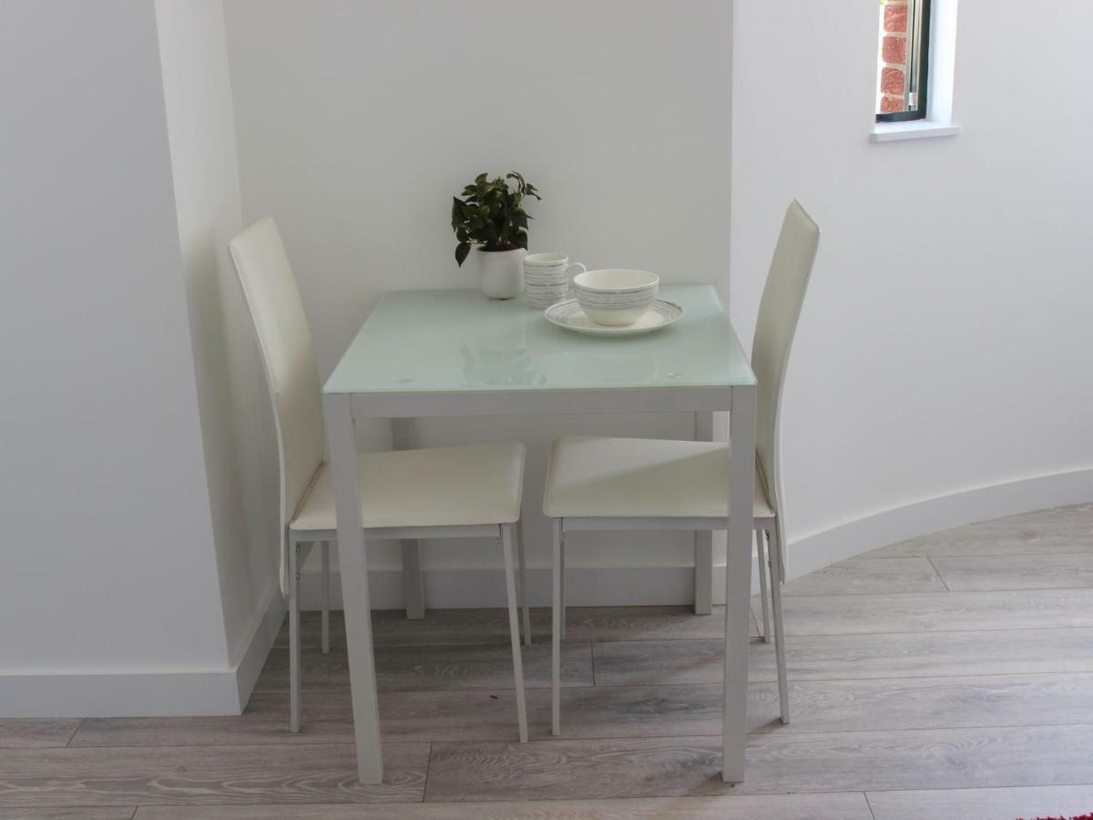 Redbrick Serviced Sherwood House *